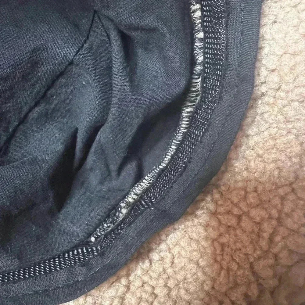 CC EXCLUSIVES SHERPA BUCKET HAT PREOWNED EUC - Picture 7 of 8